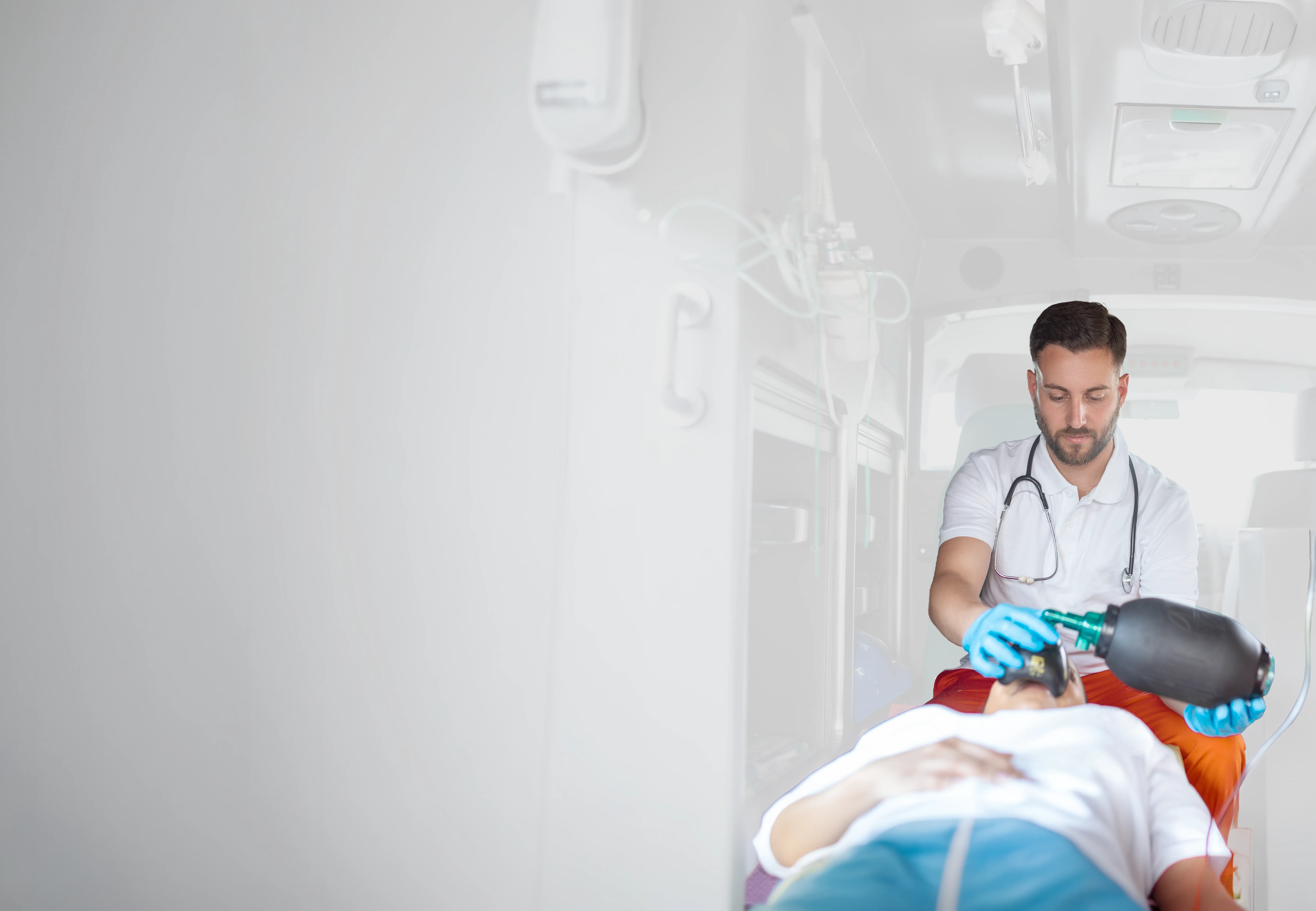 Servicio de atención médica a
domicilio y ambulancias